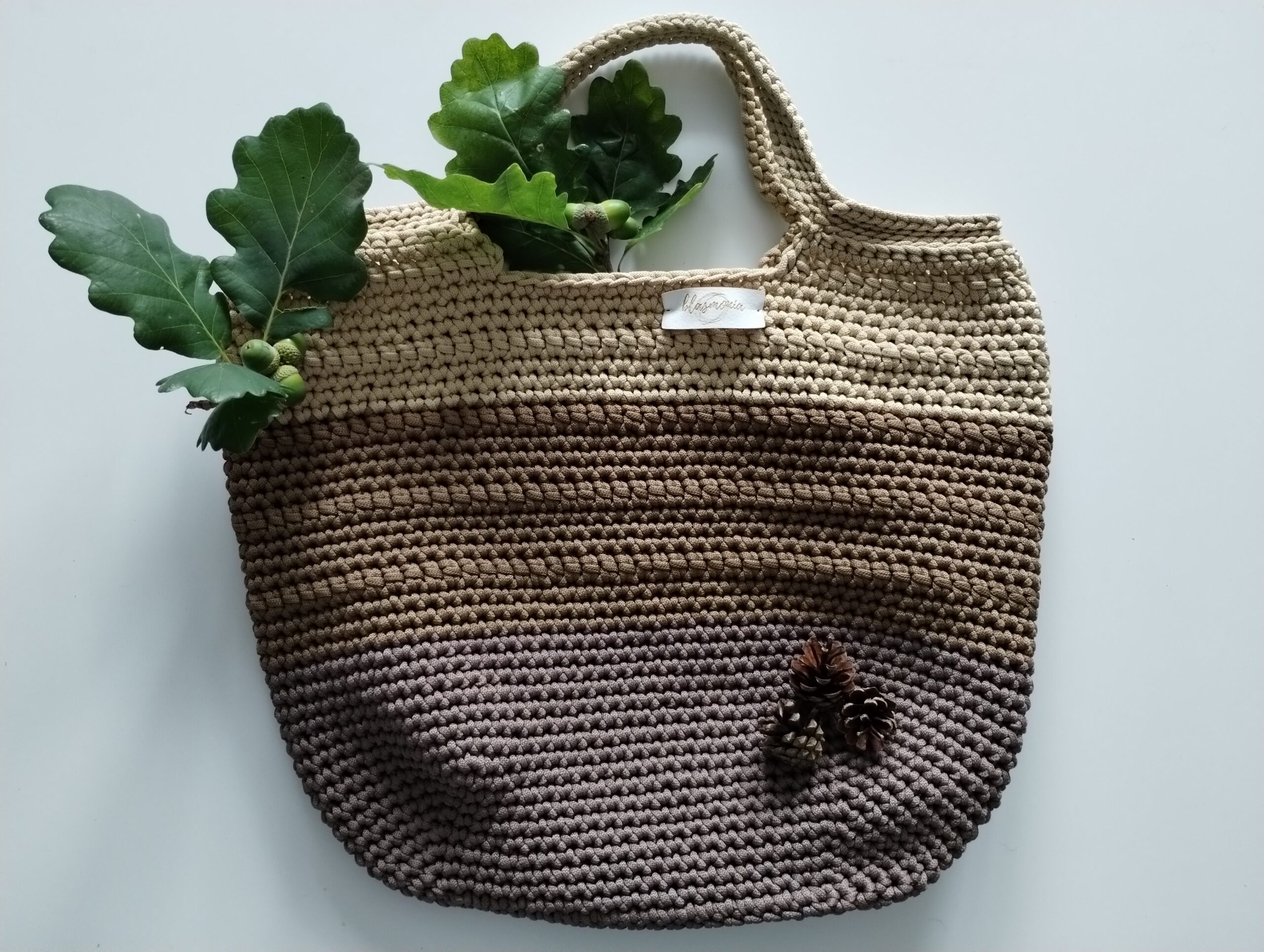 Torba shopperka w kolorach brązowych