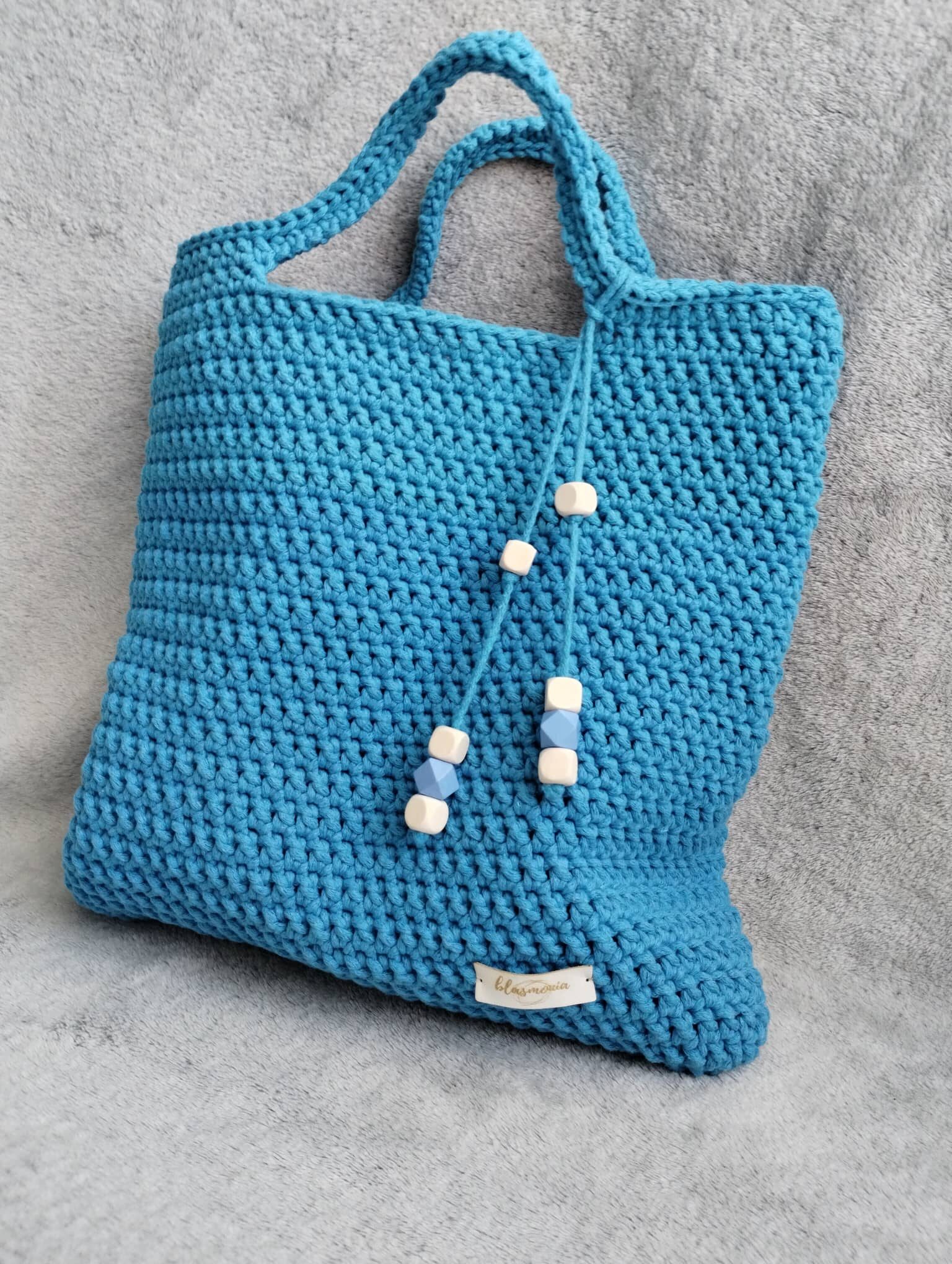 Błękitna torba shopperka