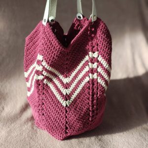 torebka shopperka w kolorze malinowym
